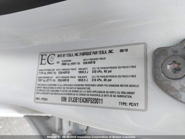 5YJ3E1EA3KF520011 Tesla MODEL 3