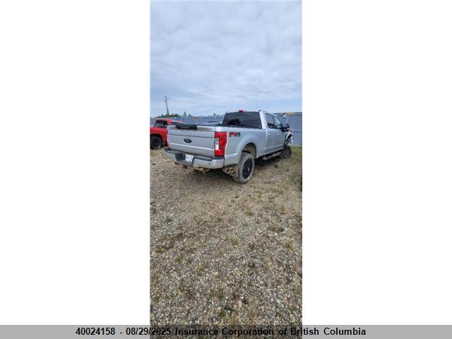 1FT8W3BT0KEG18449 Ford 2019