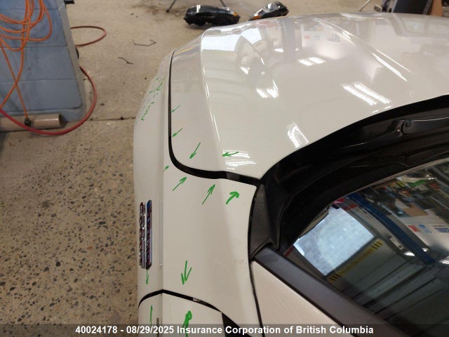Honda lfb1/lfb2 2018 1HGCV3F77JA800103 Image 32