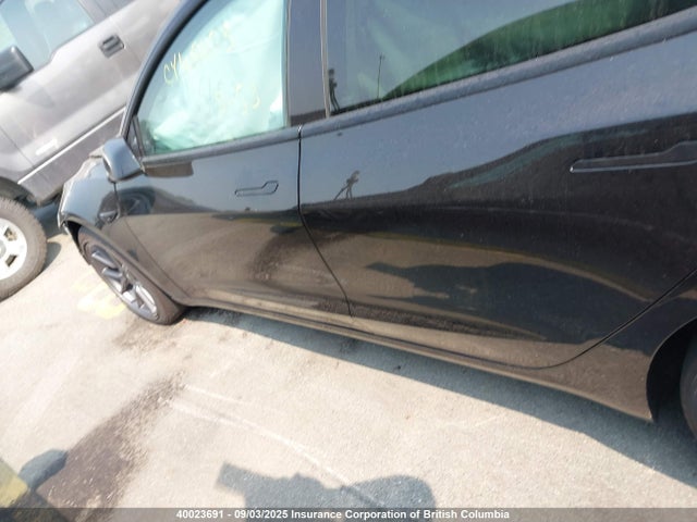 5YJ3E1EA9NF165849 Tesla MODEL 3
