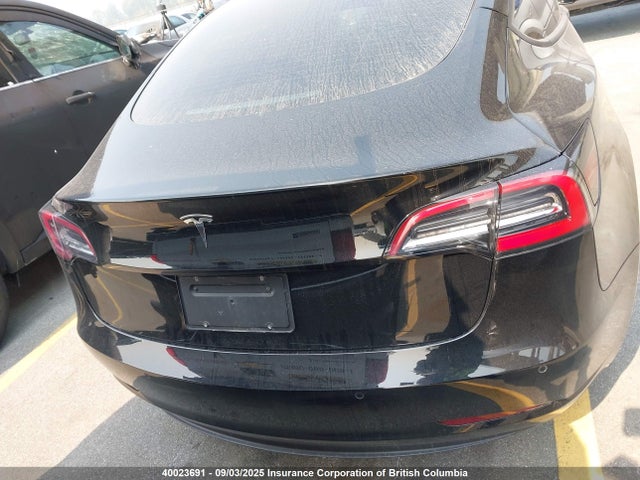 5YJ3E1EA9NF165849 Tesla MODEL 3