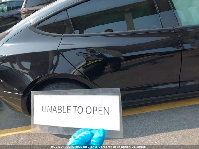 5YJ3E1EA9NF165849 Tesla MODEL 3