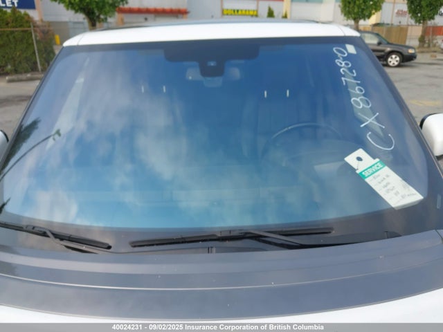 Land Rover s/c lev2 ulev 2016 SALGS2EF2GA293592 Image 17