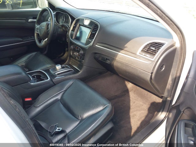 Chrysler 300 2017 2C3CCAAG0HH621577 Image 5