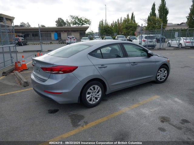 Hyundai 2017 2017 5NPD74LF9HH121130 Image 4
