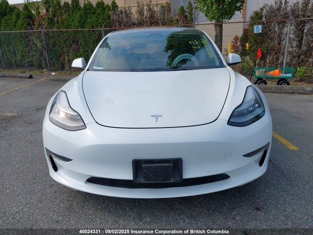 5YJ3E1EB9NF275955 Tesla MODEL 3