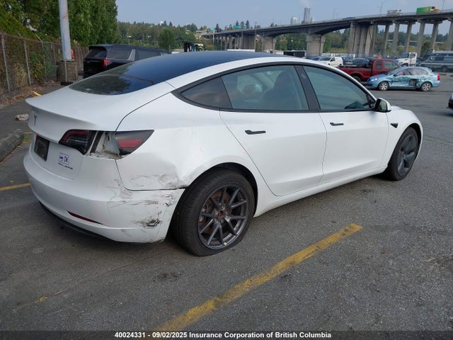 5YJ3E1EB9NF275955 Tesla MODEL 3