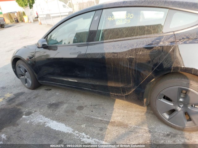 5YJ3E1EA1PF478915 Tesla MODEL 3