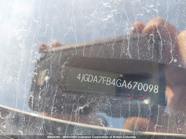 4JGDA7FB4GA670098 Mercedes-Benz m157