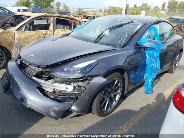 Tesla 2022 2022 5YJ3E1EA7NF332998 Image 2