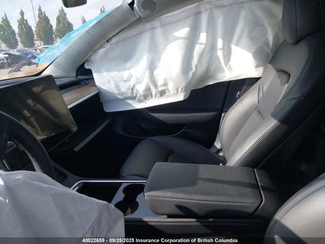 Tesla 2022 2022 5YJ3E1EA7NF332998 Image 5