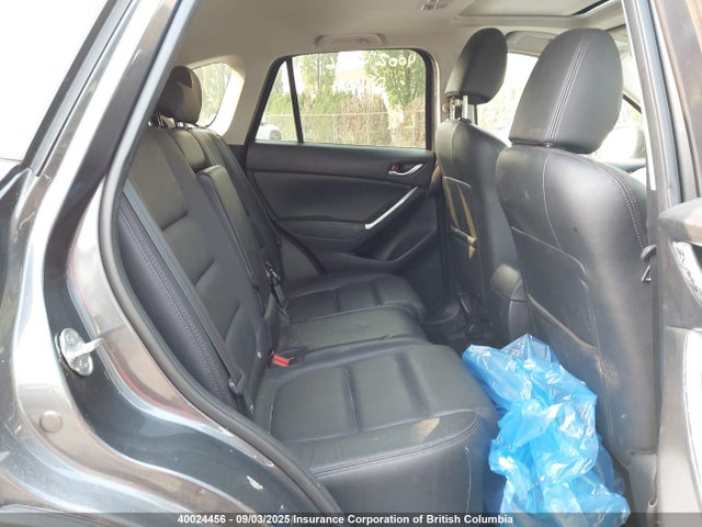 JM3KE4DY7G0841400 Mazda py