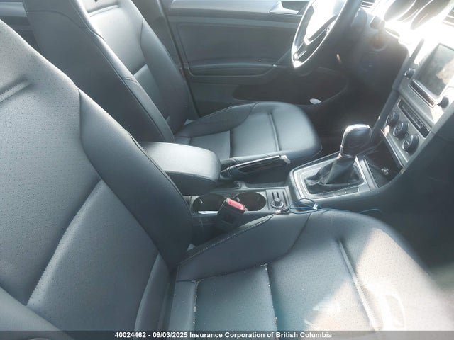 3VWC17AU5HM501640 Volkswagen 1.8 tsi