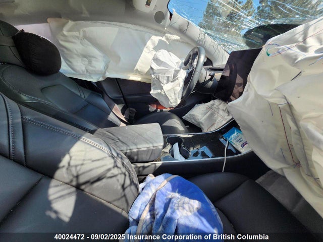 5YJ3E1EB2JF107052 Tesla MODEL 3