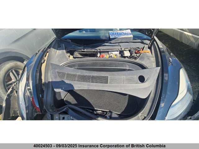 5YJ3E1EB7JF109637 Tesla MODEL 3
