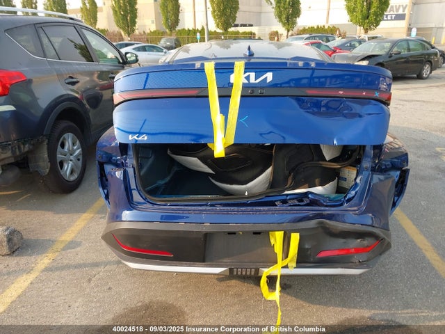 3KPFT4DE4SE105827 KIA k4