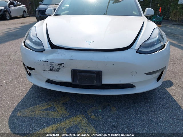 5YJ3E1EA5LF715948 Tesla MODEL 3