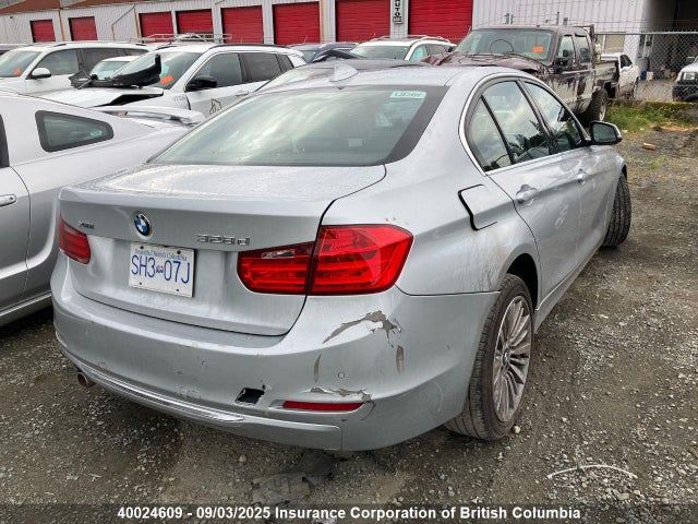 WBA3D5C55EKX95500 BMW 328D