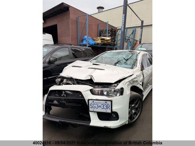 Mitsubishi LANCER EVOLUTION 2015 JA32W8FV4FU602909 Image 2