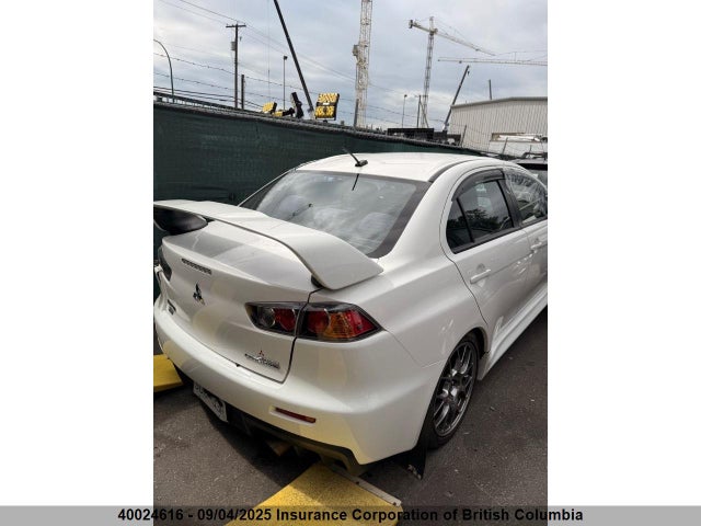 Mitsubishi LANCER EVOLUTION 2015 JA32W8FV4FU602909 Image 3