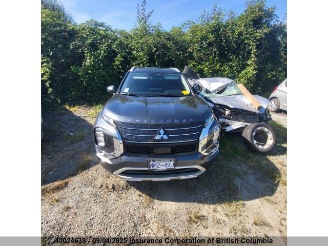 Mitsubishi Outlander 2025 JA4T5VA94SZ601591 Image 2