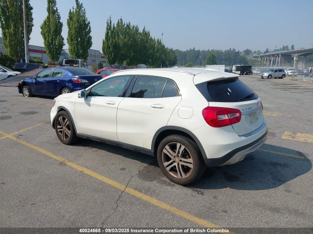 WDCTG4GB1FJ115095 Mercedes-Benz GLA-Class