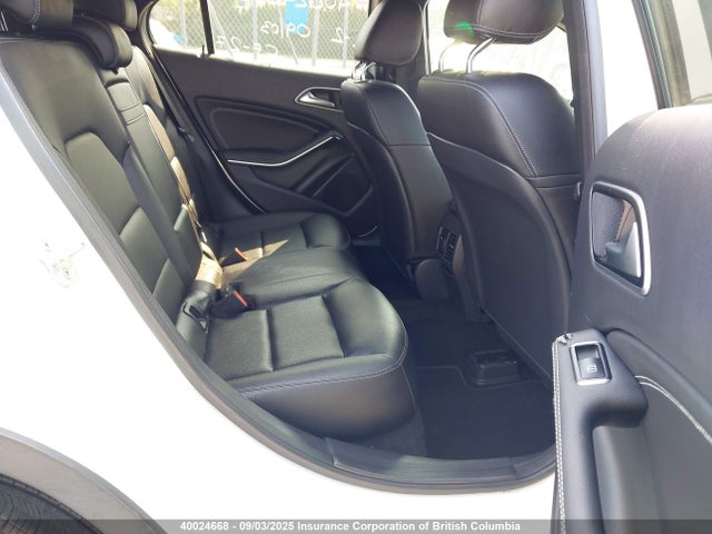 WDCTG4GB1FJ115095 Mercedes-Benz GLA-Class
