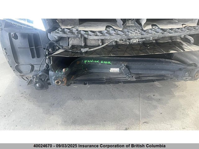WVGEF9BP6FD004246 Volkswagen Touareg