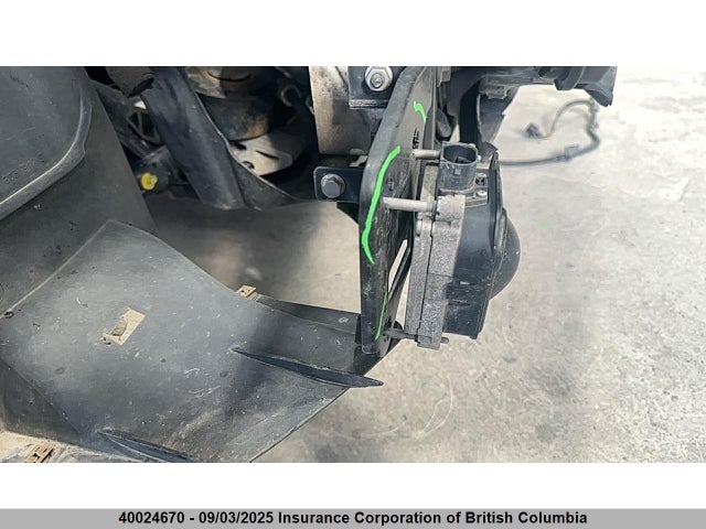 WVGEF9BP6FD004246 Volkswagen Touareg
