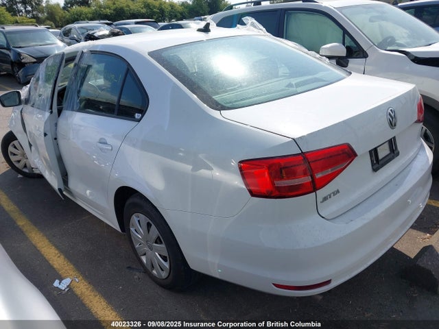 3VW2K7AJ8FM280899 Volkswagen 2015
