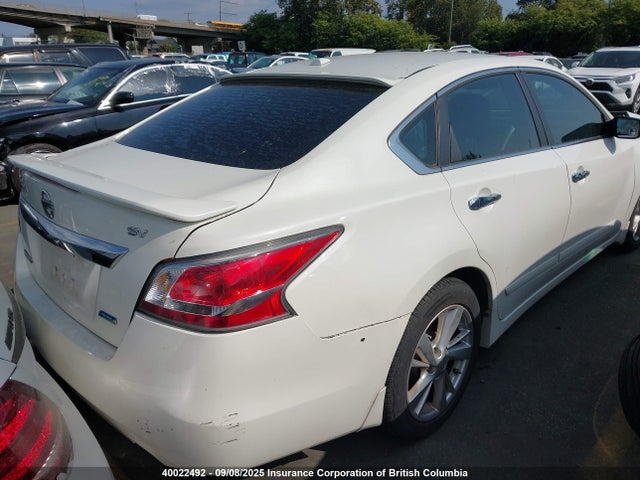 1N4AL3AP1FN304612 Nissan 2015