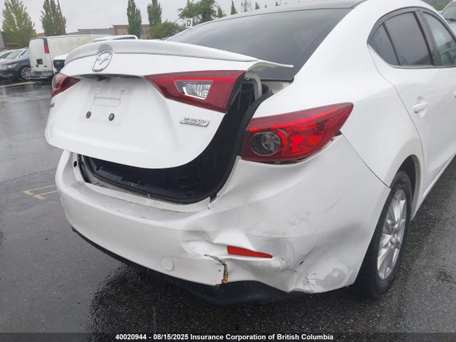 3MZBM1V78FM183708 Mazda pe