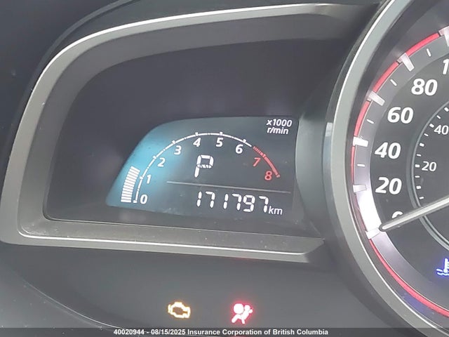 3MZBM1V78FM183708 Mazda pe