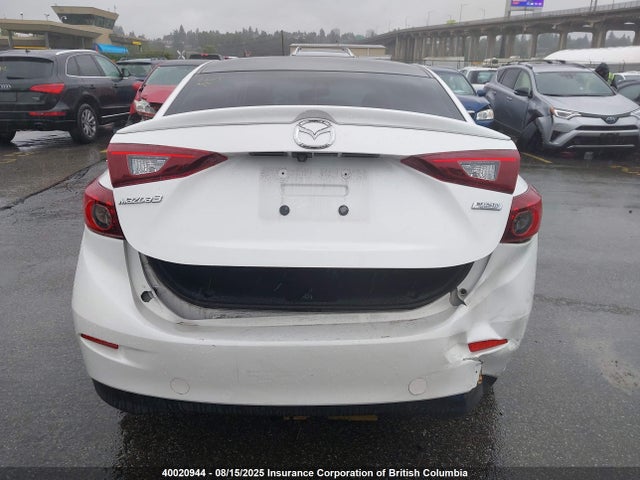 3MZBM1V78FM183708 Mazda pe