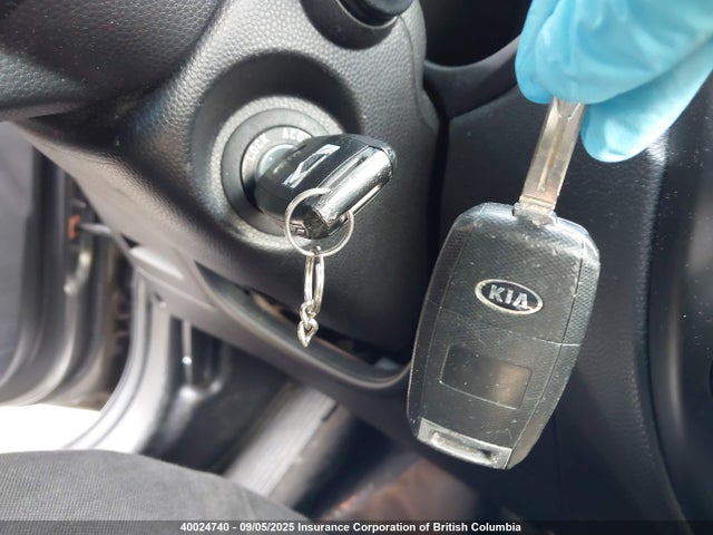KIA dohc gdi nu 2015 KNDJP3A50F7214451 Image 11