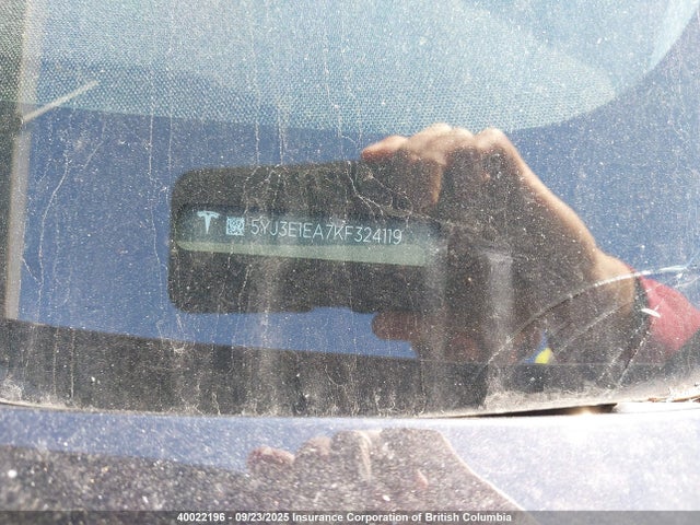 5YJ3E1EA7KF324119 Tesla MODEL 3