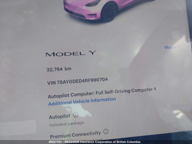 Tesla Model Y 2024 7SAYGDED4RF990704 Image 15