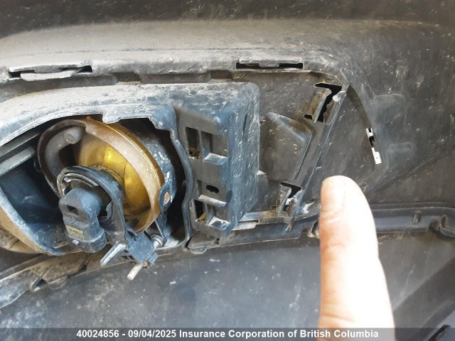 WVGJV7AX2FW577222 Volkswagen Tiguan