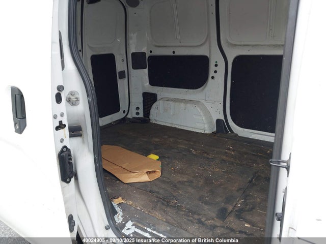 Nissan 2015 2015 3N6CM0KN3FK730235 Image 8
