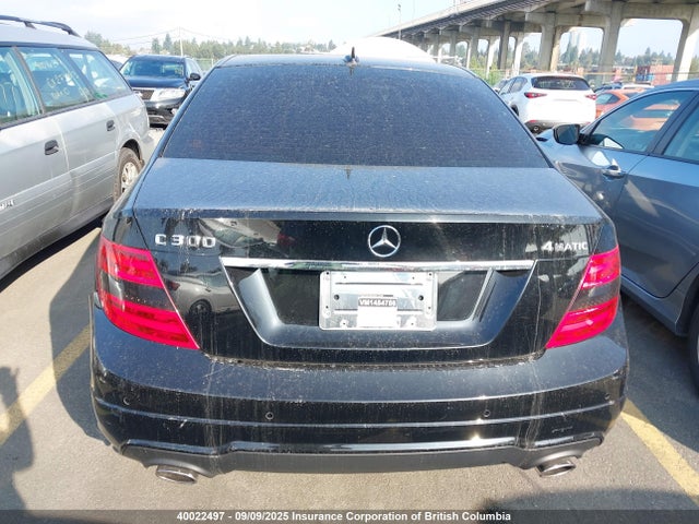 Mercedes-Benz 2014 2014 WDDGF8ABXEA913240 Image 16