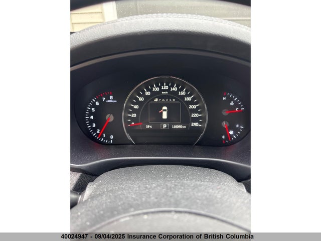 5XYPKDA56HG308273 KIA 2017