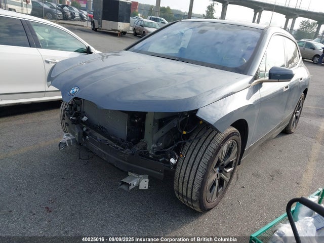 WB523CF04RCN37051 BMW Ix