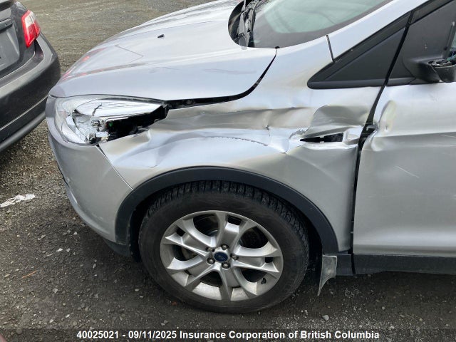 1FMCU9J93FUA70947 Ford 2015