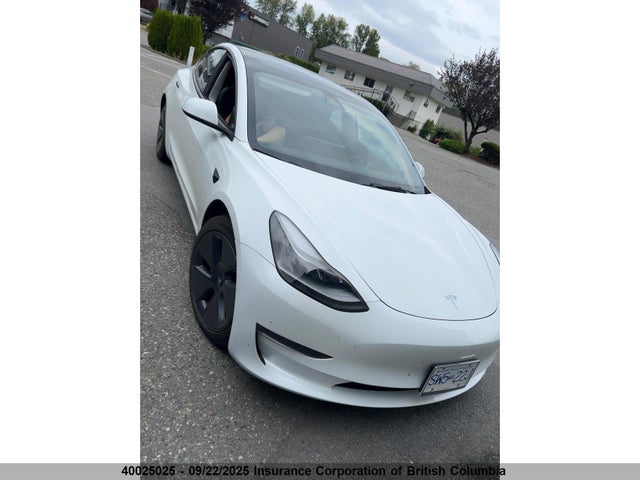 5YJ3E1EA3PF488393 Tesla MODEL 3