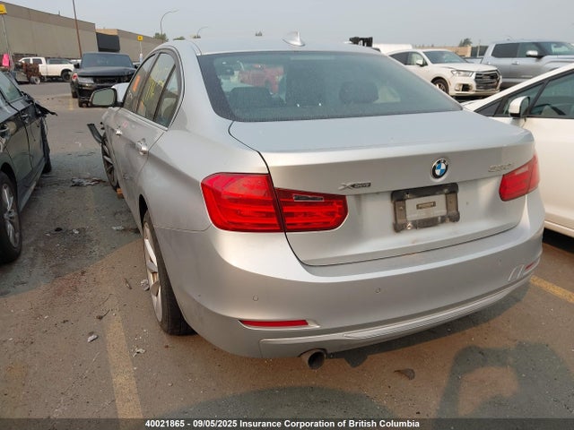 WBA3C3C59EK200087 BMW 320i