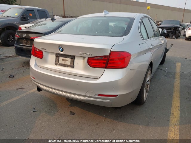 WBA3C3C59EK200087 BMW 320i