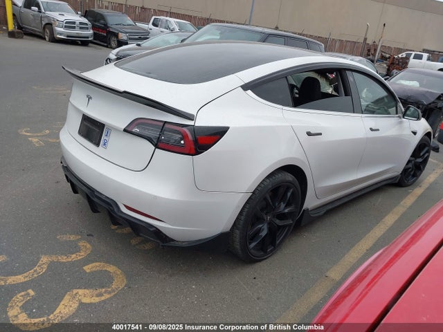 Tesla 2020 2020 5YJ3E1EAXLF603713 Image 4