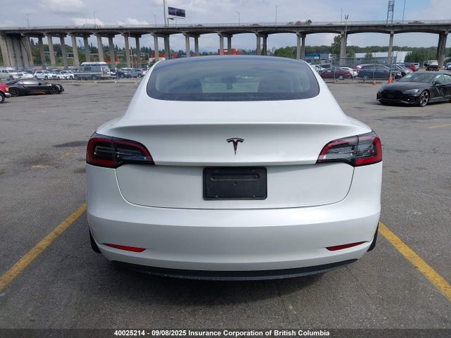 5YJ3E1EA6PF483592 Tesla MODEL 3