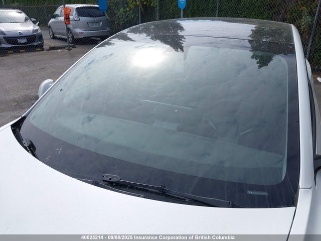 5YJ3E1EA6PF483592 Tesla MODEL 3