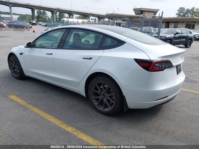 5YJ3E1EA6PF483592 Tesla MODEL 3